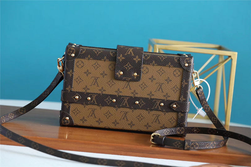 I W Fashion Lu-Vi bags - 8203