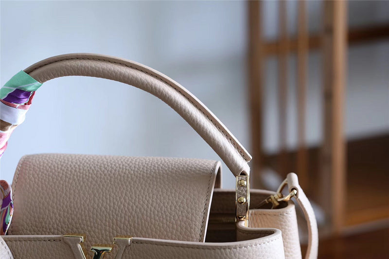 I W Fashion Lu-Vi bags - 8377