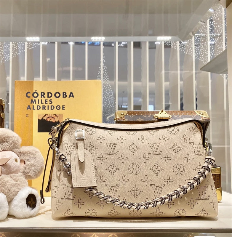 PHA - LOV Bags - 005