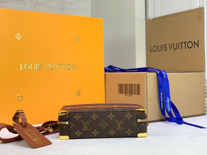 I W Fashion Lu-Vi bags - 17496