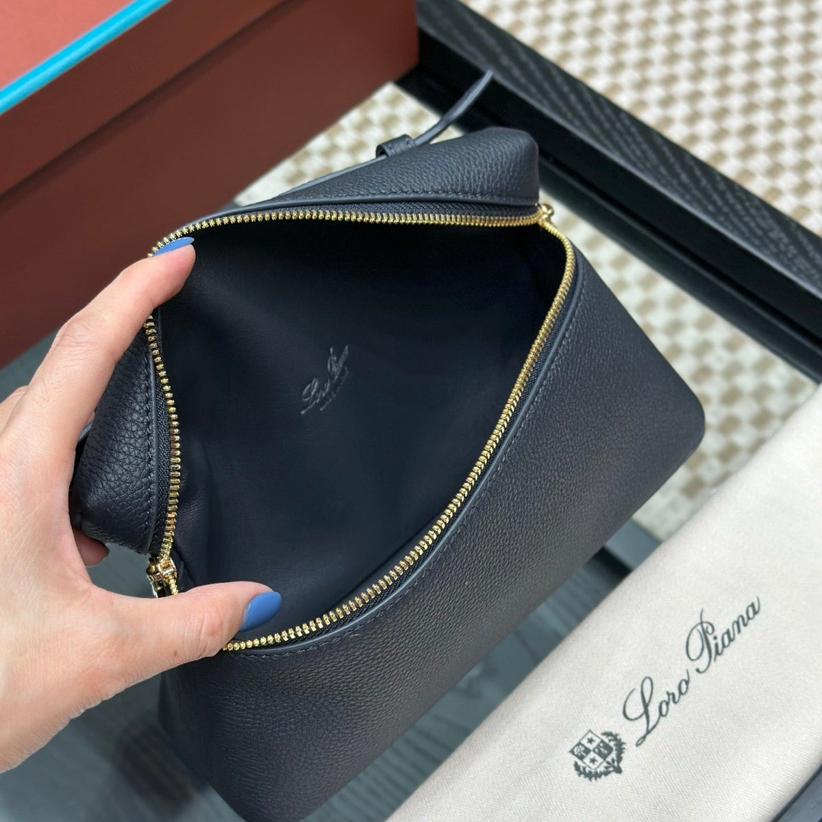 LORO P EXTRA POCKET L19 BAG