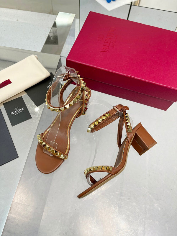Valentino GARAVANI Luxury Shoes