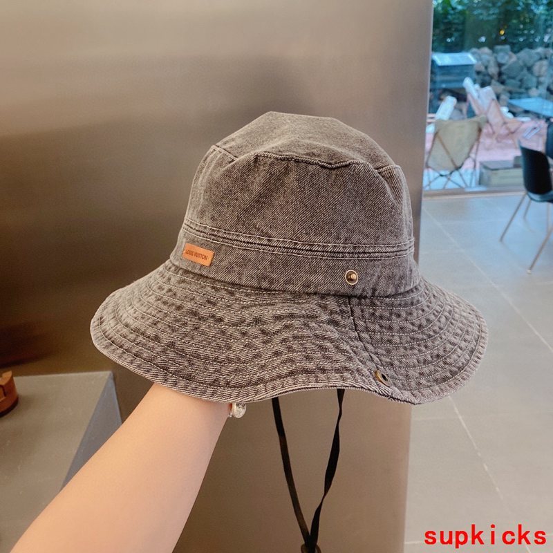 Louis Vuitton Luxury Cap