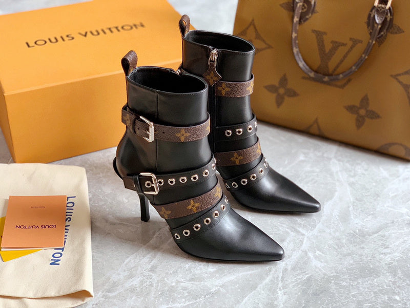 Louis Vuittion Luxury Shoes