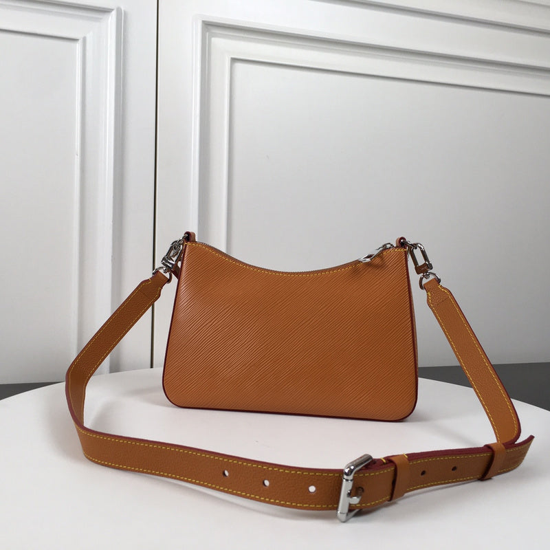I W Fashion Lu-Vi bags - 17098