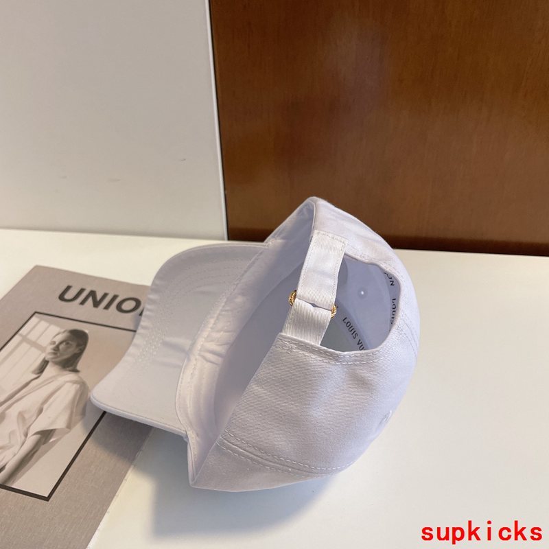 Louis Vuitton Luxury Cap