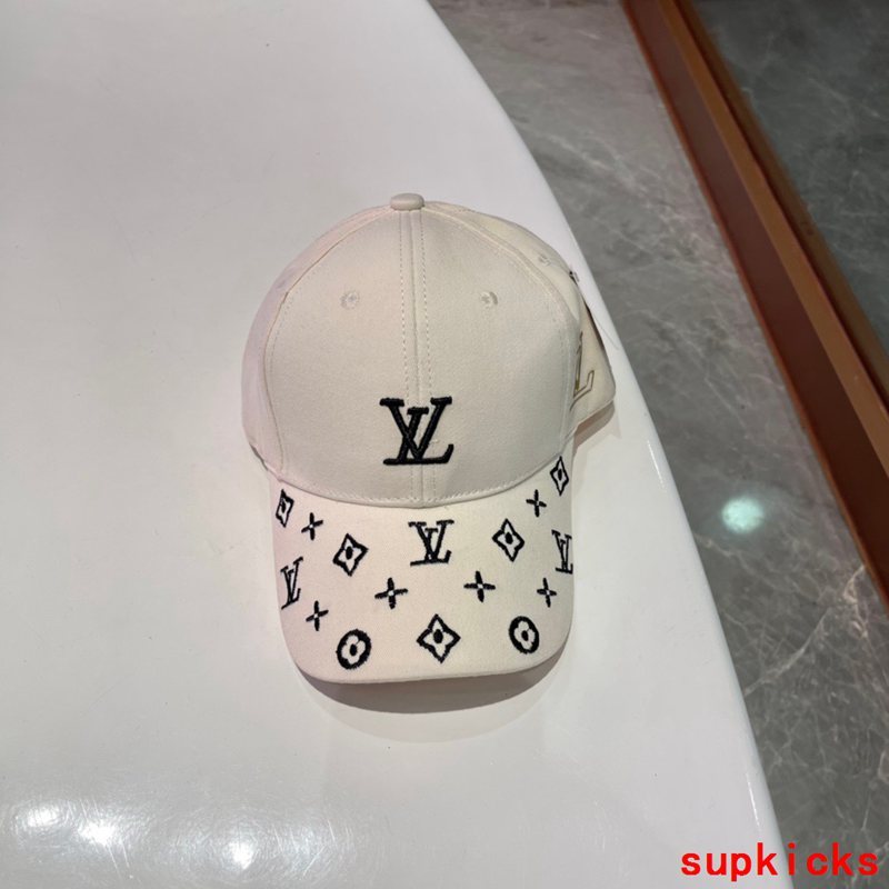 Louis Vuitton Luxury Cap