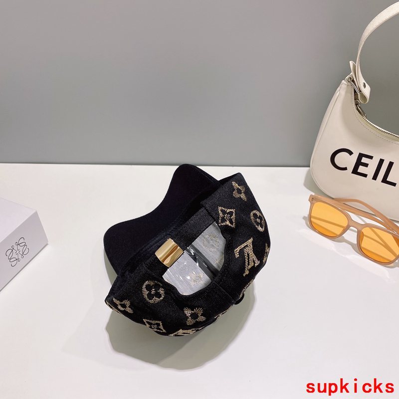 Louis Vuitton Luxury Cap