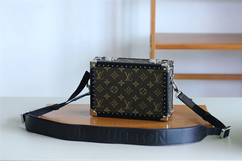 I W Fashion Lu-Vi bags - 10188