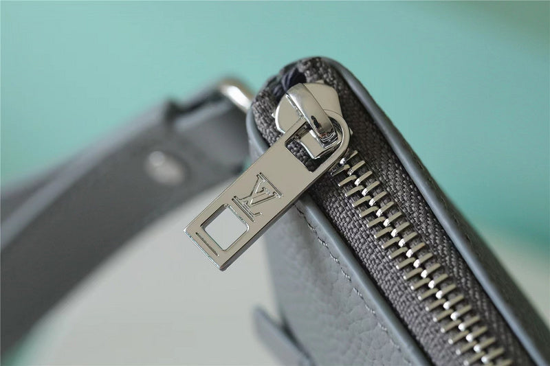 I W Fashion Lu-Vi bags - 10688