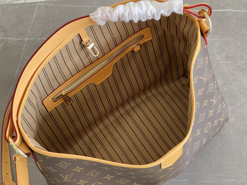 I W Fashion Lu-Vi bags - 17220
