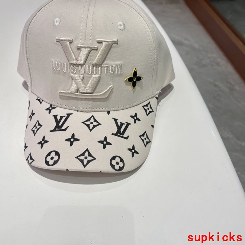 Louis Vuitton Luxury Cap