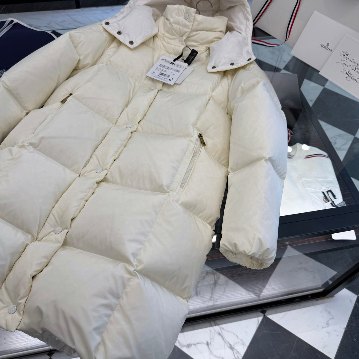 MONC LITTE COAT