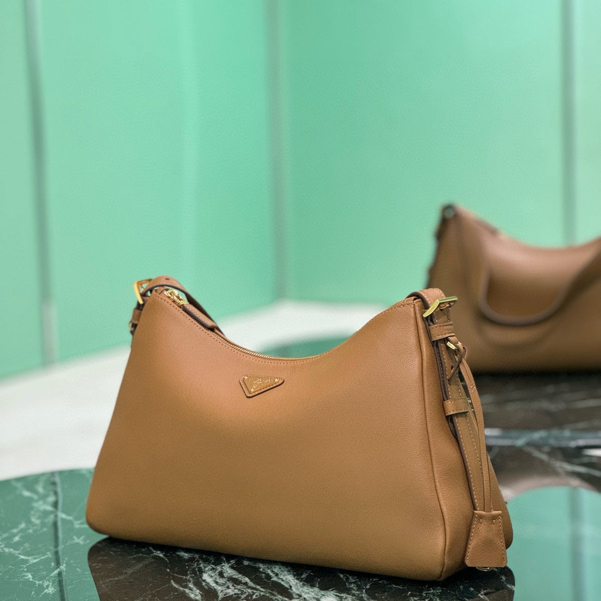 PD AIMEE LARGE SHOULDER BAG