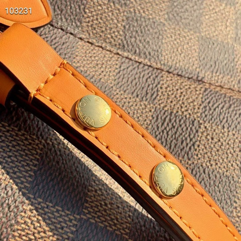 I W Fashion Lu-Vi bags - 17227