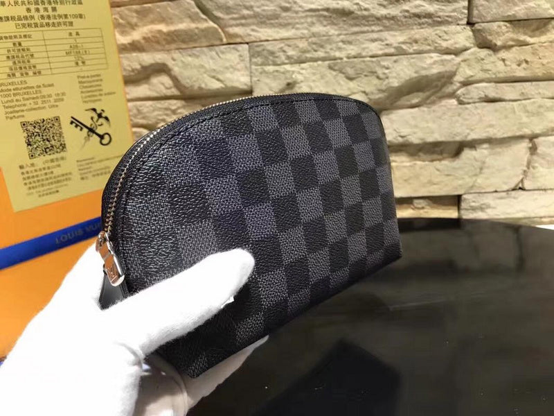 I W Fashion Lu-Vi bags - 17881