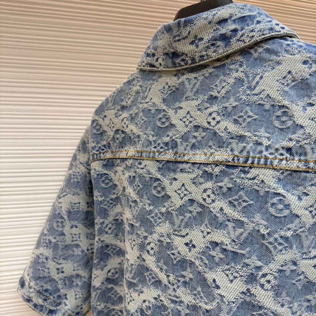 LOU DENIM SHIRT
