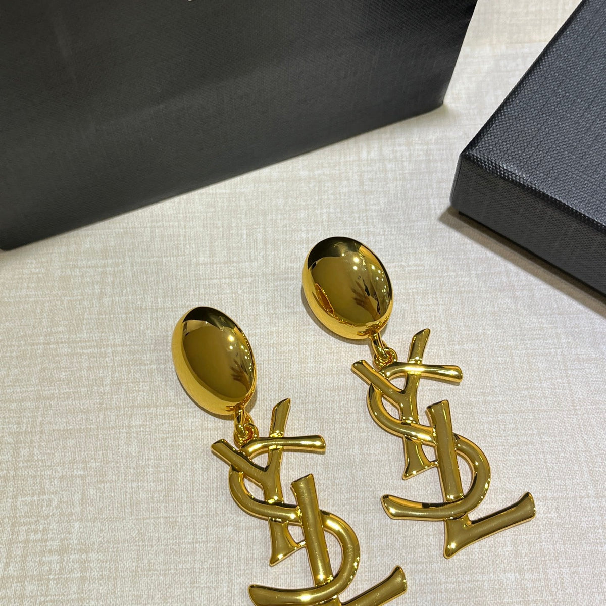 SL EARRINGS