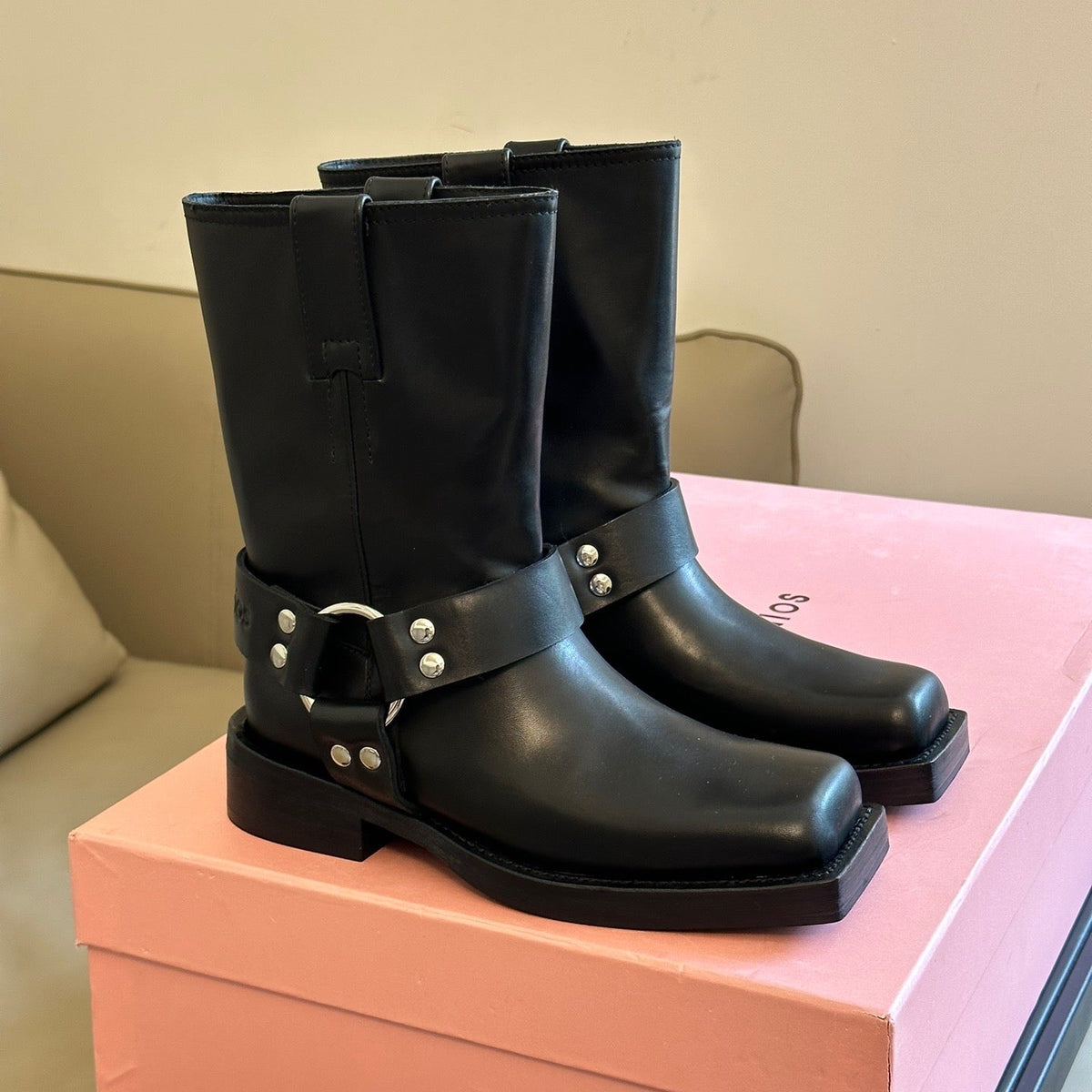 ACNE BOOTS