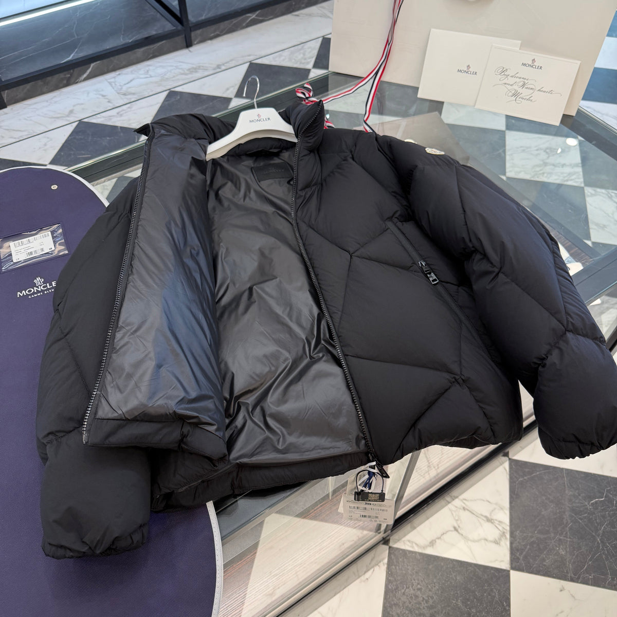 MONC VARDAR JACKET