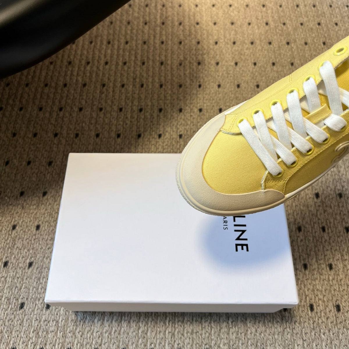 CEL SNEAKERS