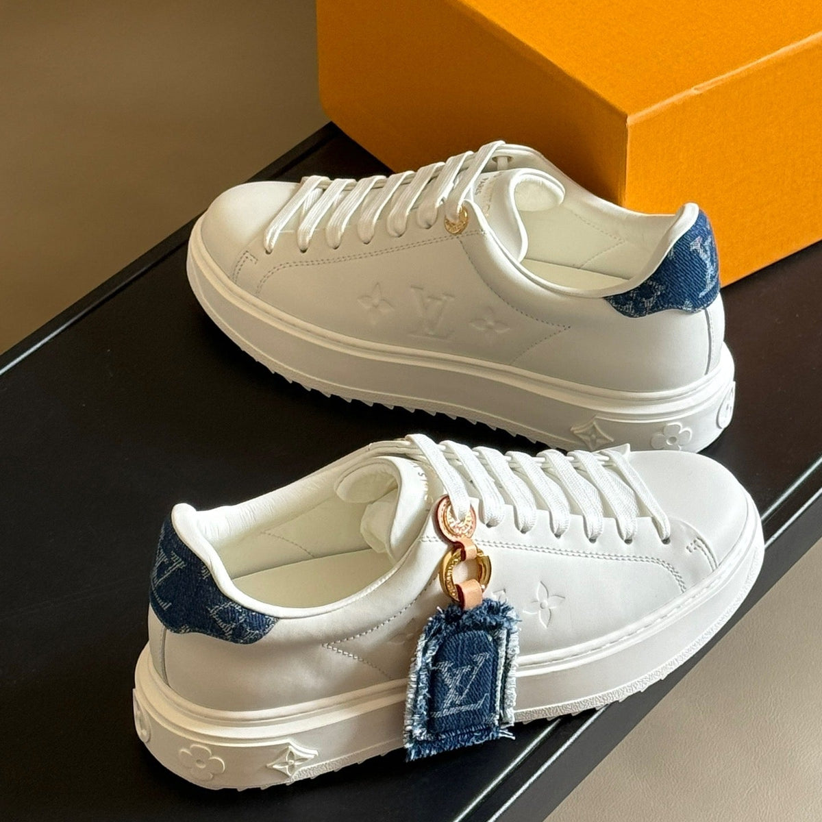 LOU TRAINERS