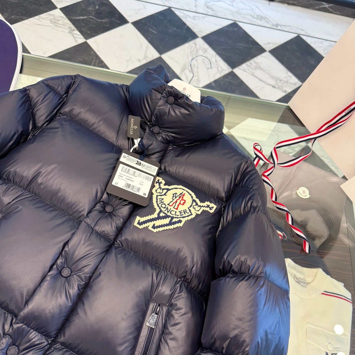 MONC LESTE JACKET
