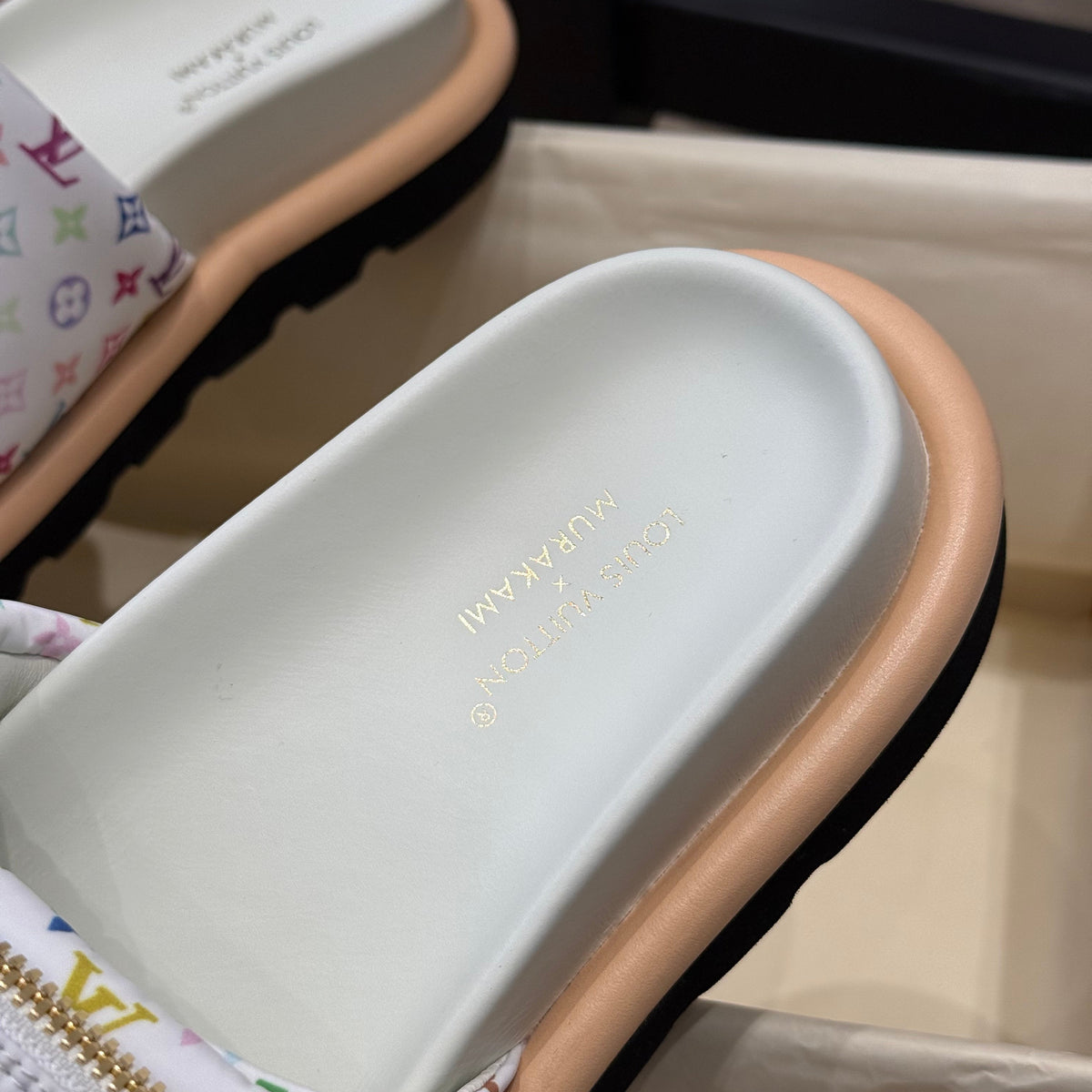 LOU PILLOW MULES