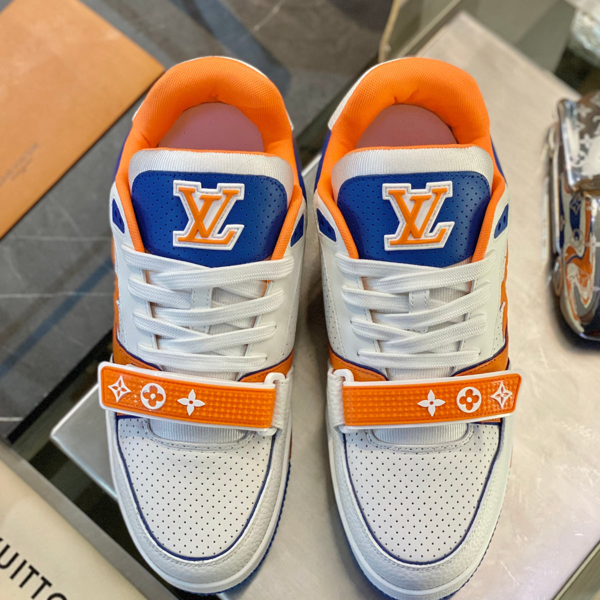 LOU TRAINERS