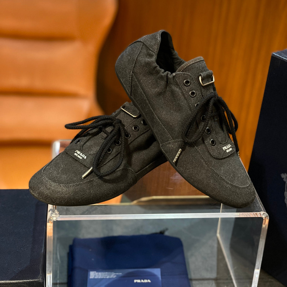 PD COLLAPSE SNEAKER