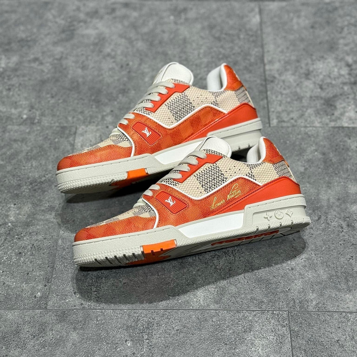 LOU TRAINERS