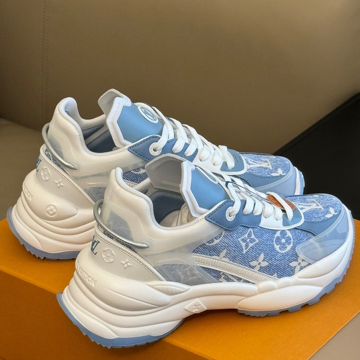 LOU RUN 55 TRAINERS