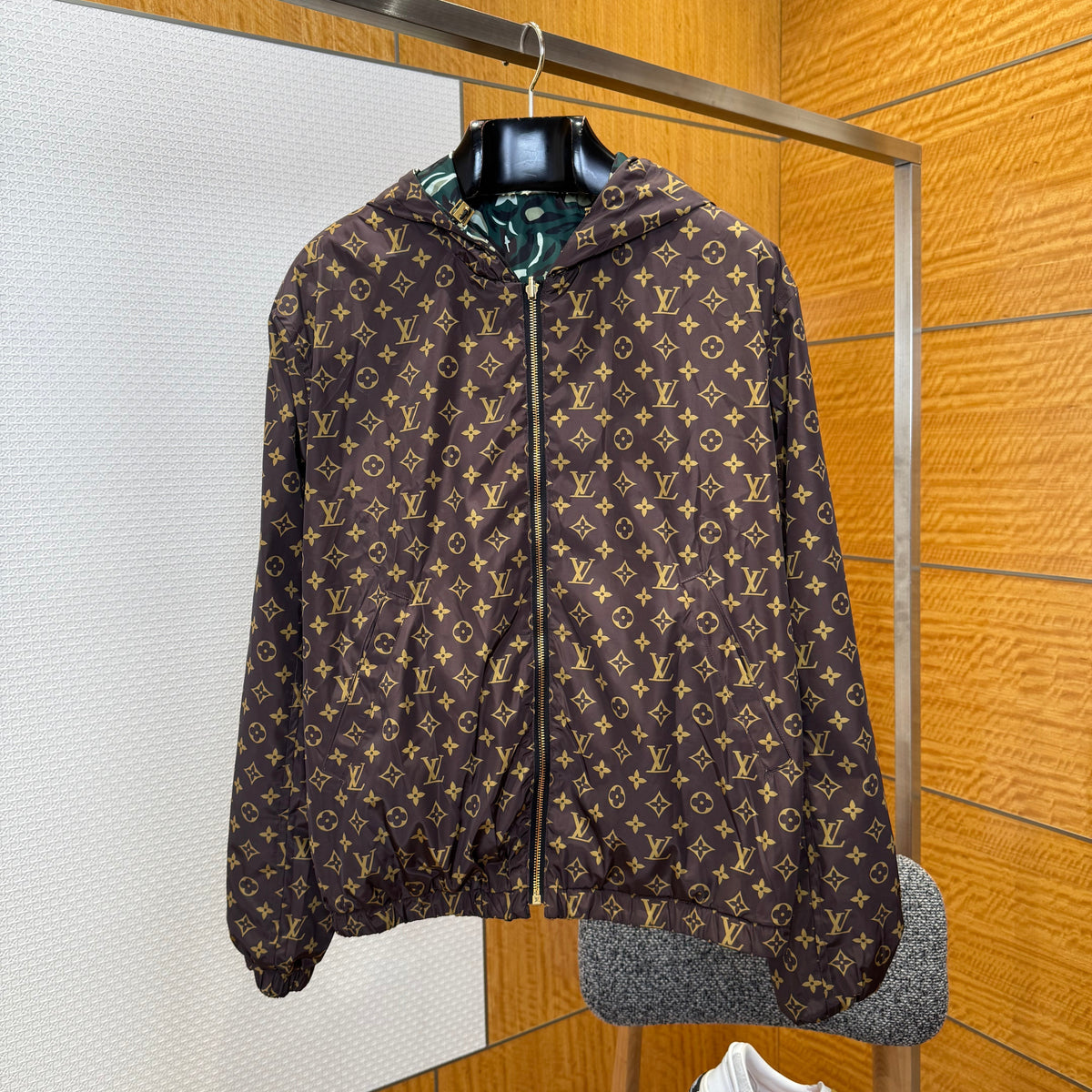 LOU JACKET