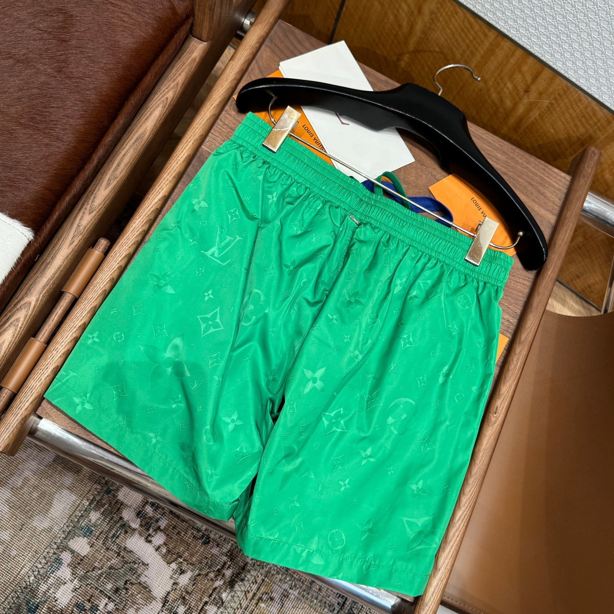 LOU SHORTS