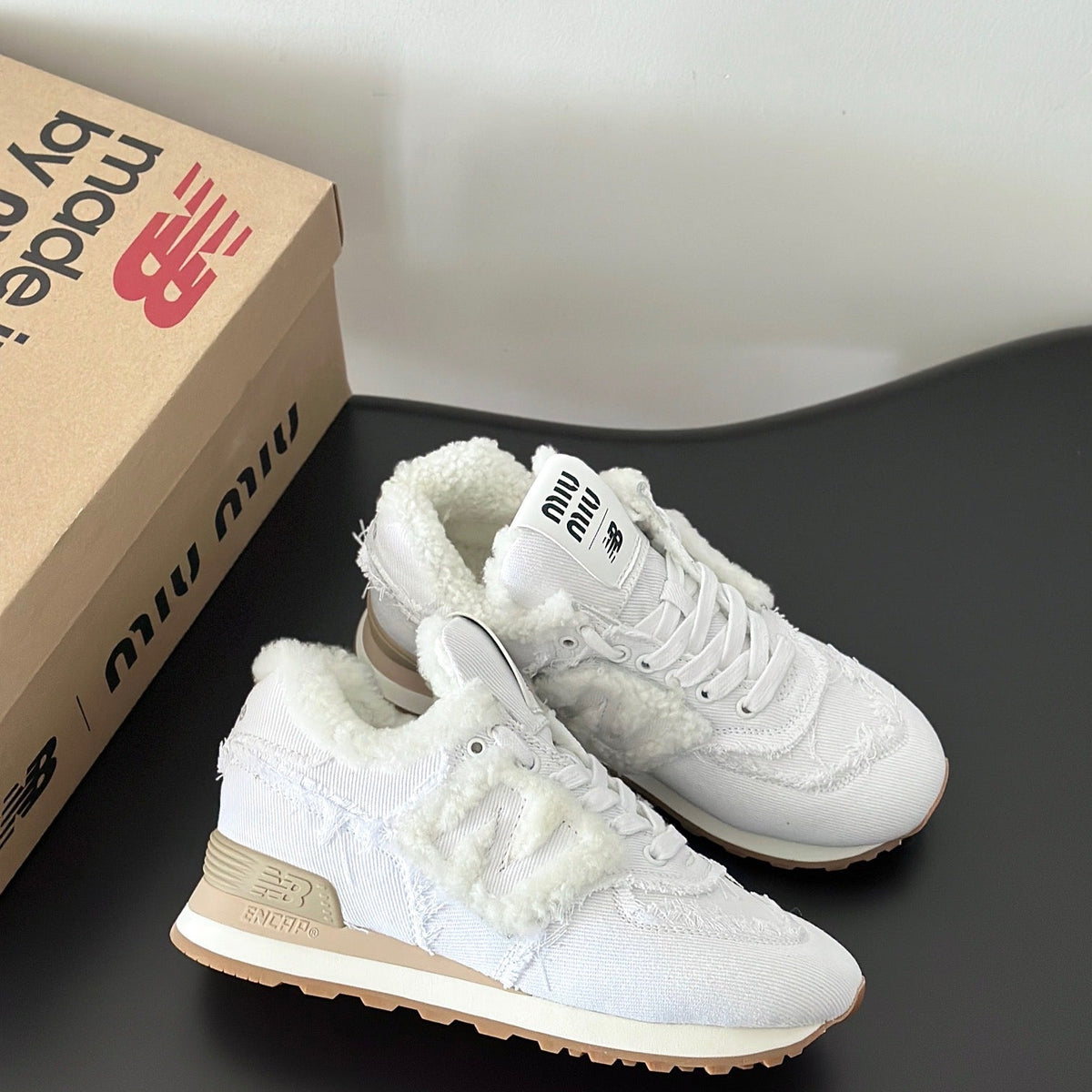 MIU M x NEW BALANCE TRAINERS