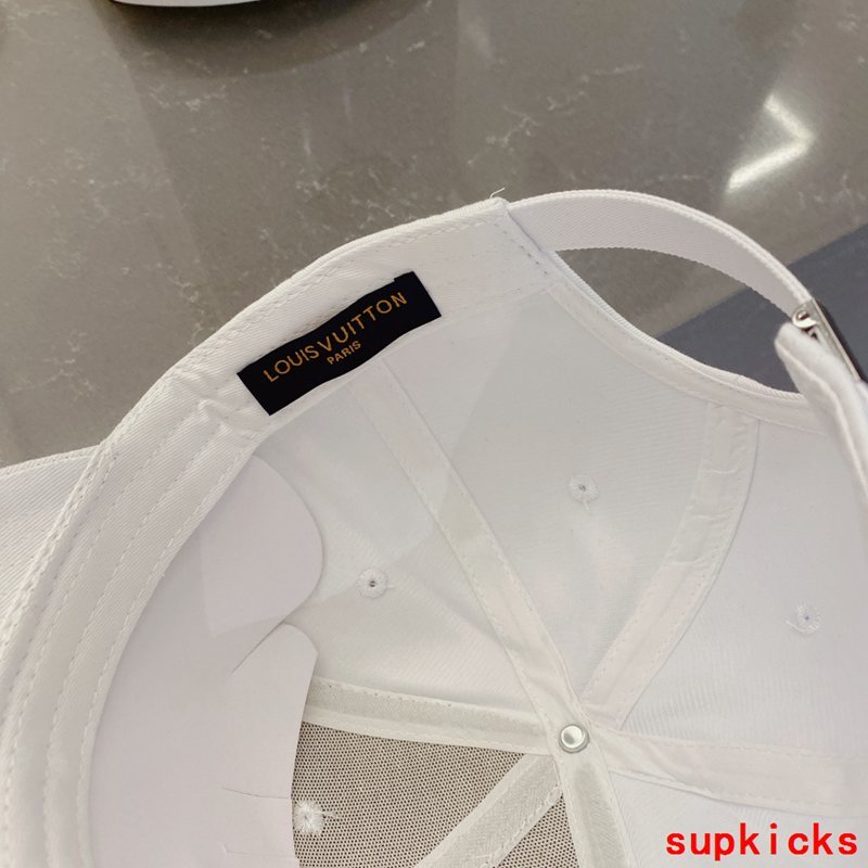Louis Vuitton Luxury Cap