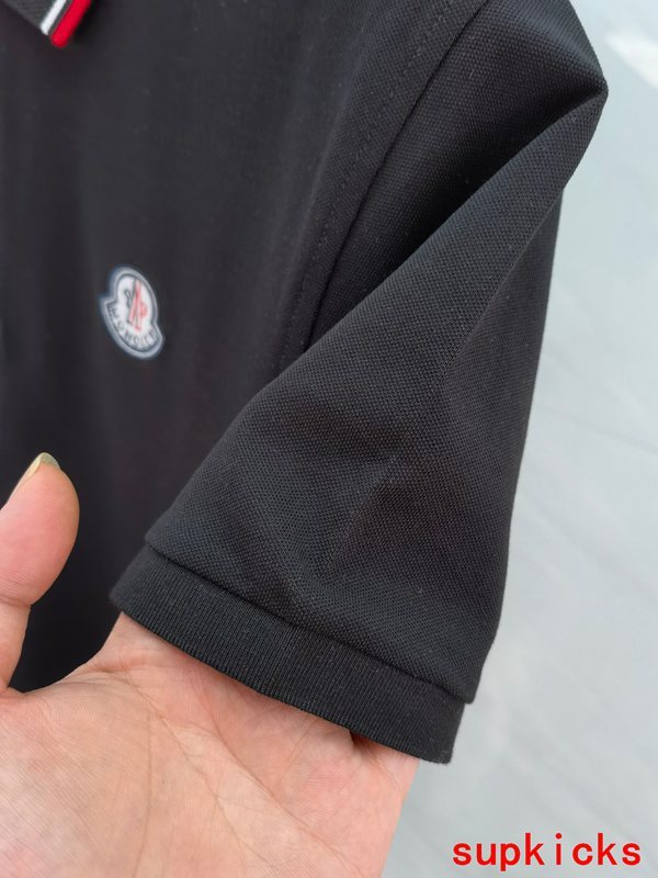 Moncler Luxury Cloth