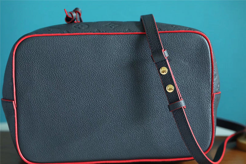 I W Fashion Lu-Vi bags - 8562