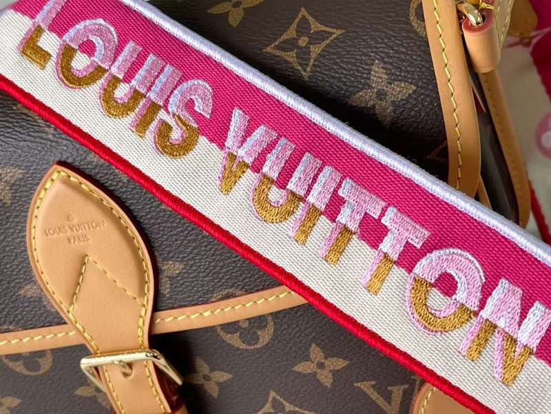 LOV2 Bags - Luxurious Bags  676