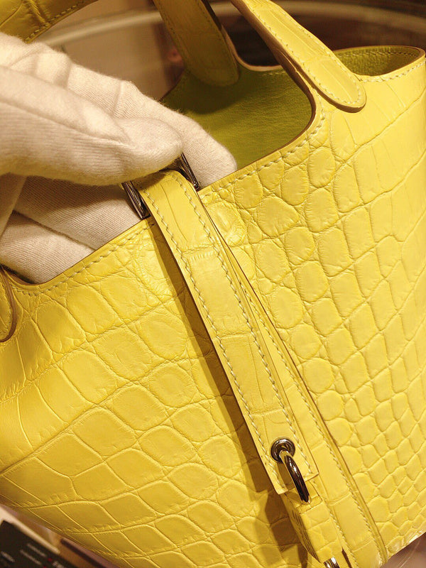 PHA - HMS Bags - 513