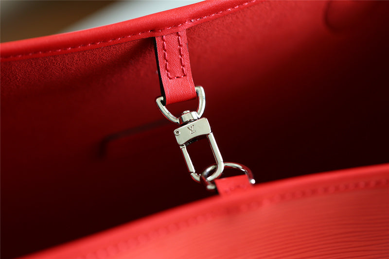 I W Fashion Lu-Vi bags - 8098
