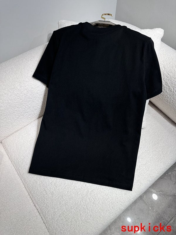 Moncler Luxury Cloth