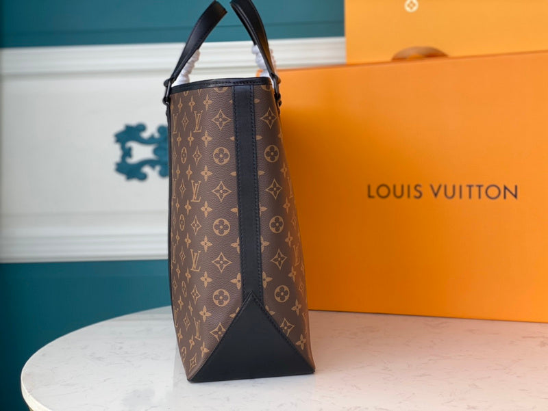 I W Fashion Lu-Vi bags - 17141