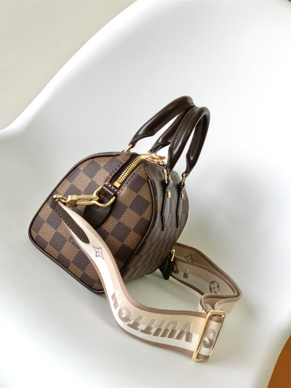 PHA - LOV Bags - 175