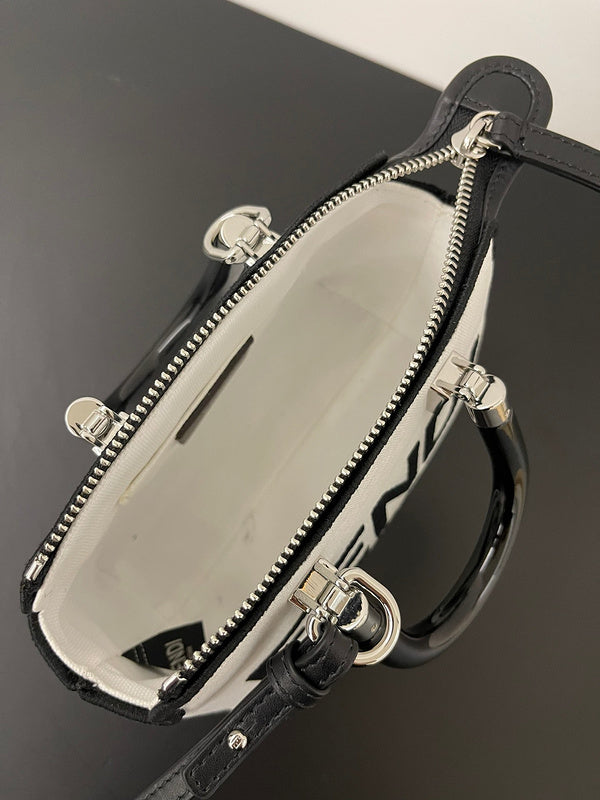 ENT - ENTI Bags - 031