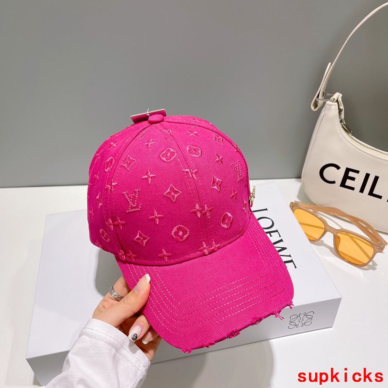 Louis Vuitton Luxury Cap