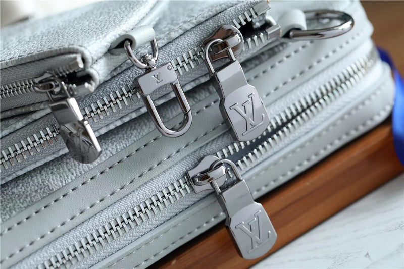 I W Fashion Lu-Vi bags - 10063