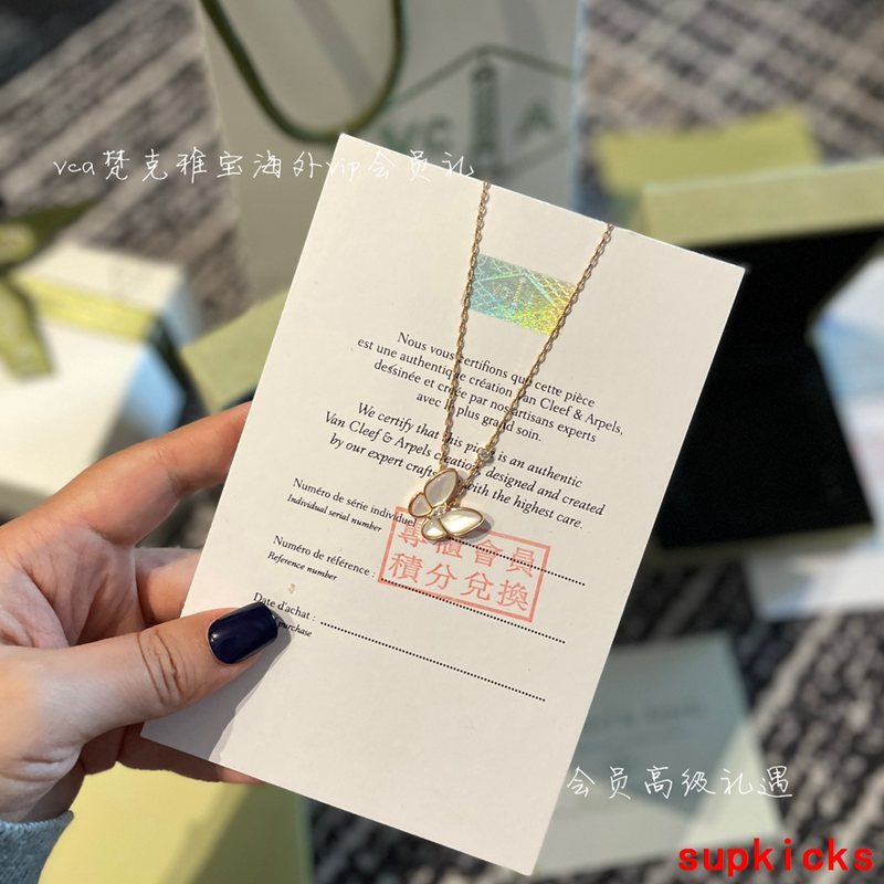 Van Cleef & Arples Jewelry
