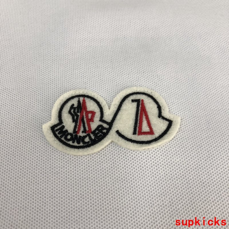 Moncler Luxury Cloth
