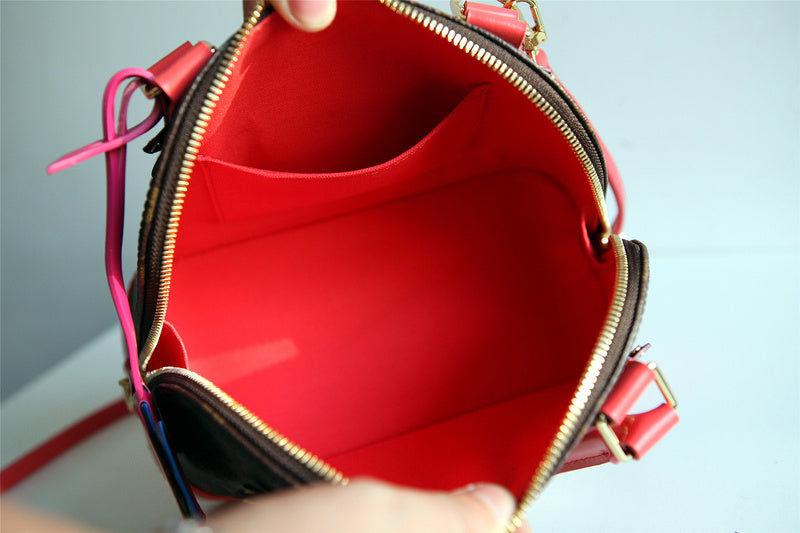 I W Fashion Lu-Vi bags - 8281